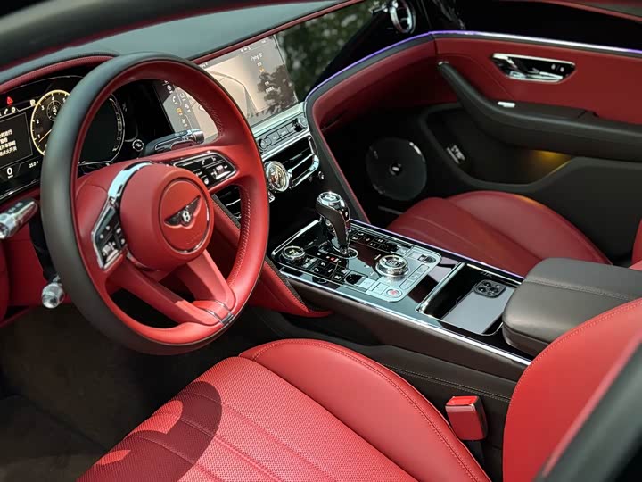 Фото 4 - Bentley Flying Spur