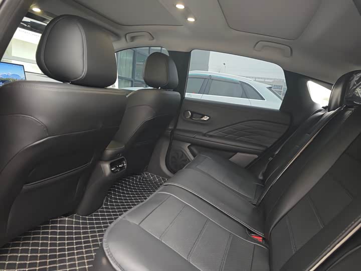 Фото 5 - GAC Aion RT