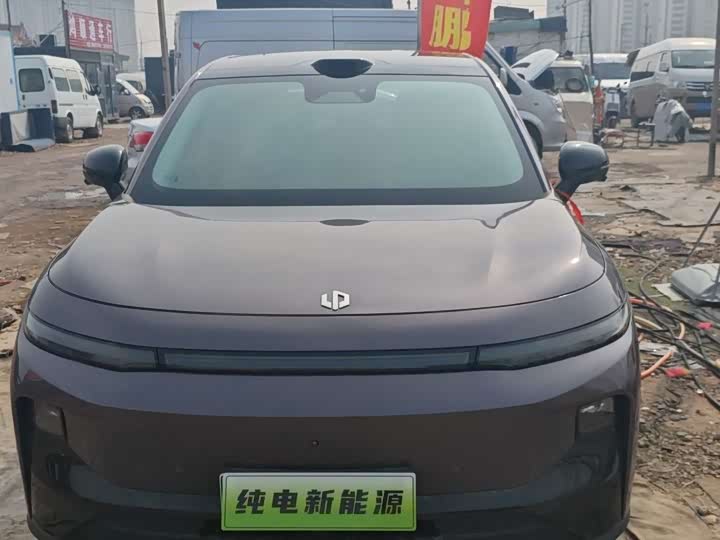 Фото 2 - Leapmotor B10