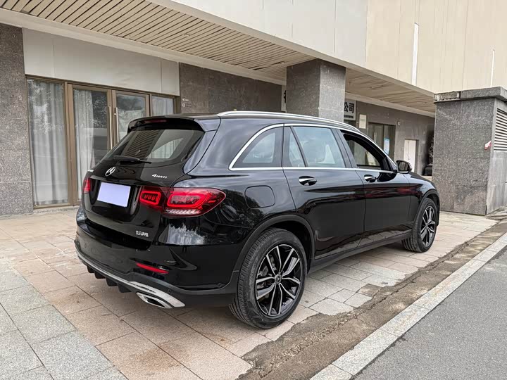 Фото 8 - Mercedes-Benz GLC-Class