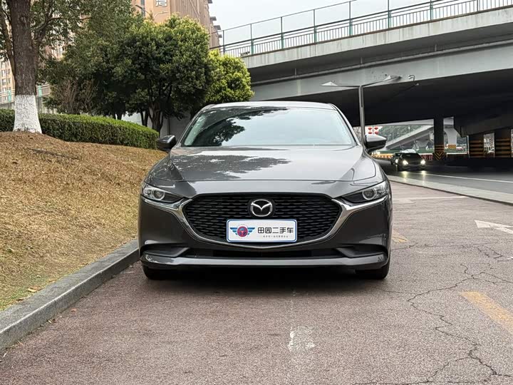 Фото 2 - Mazda 3 (Axela)