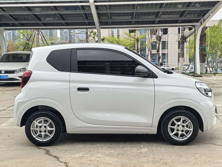 Фото 4 - Roewe Clever