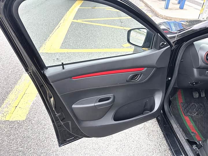 Фото 9 - Dongfeng Yipai Nano EX1 Pro