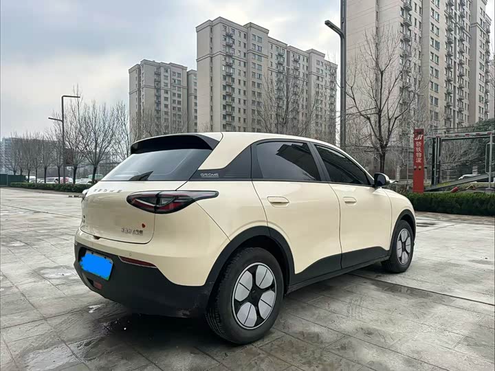 Фото 7 - Geely Galaxy Geome