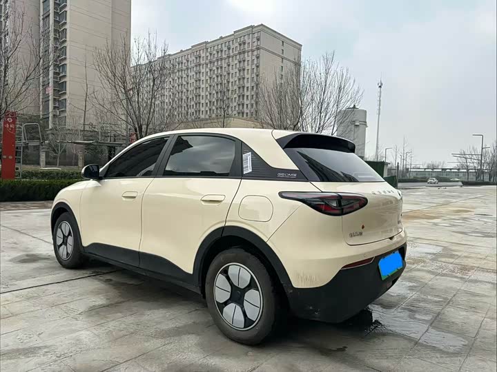 Фото 9 - Geely Galaxy Geome