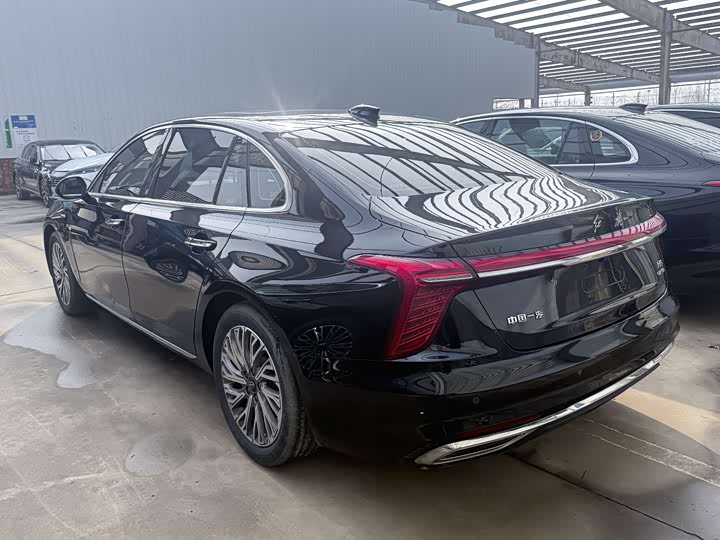 Photo 9 - Hongqi H5