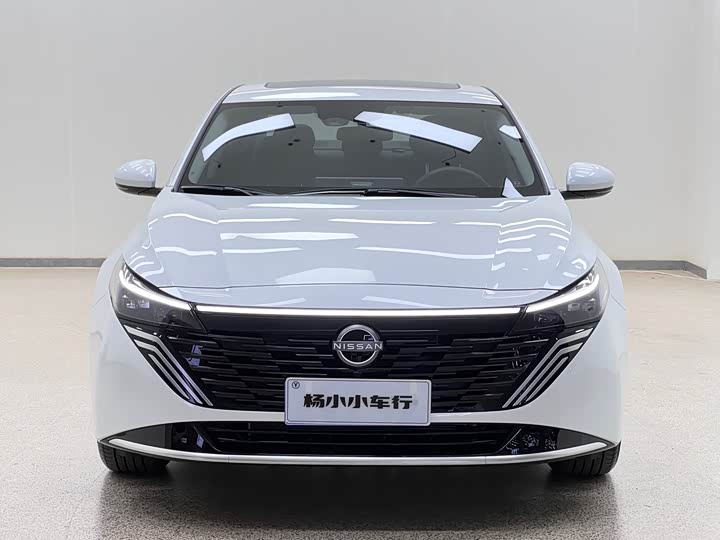 Фото 2 - Nissan Teana