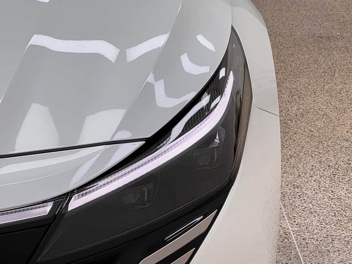 Фото 7 - Nissan Teana