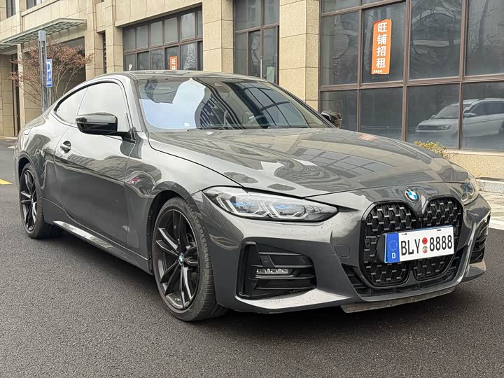 Photo 3 - BMW 4 Series