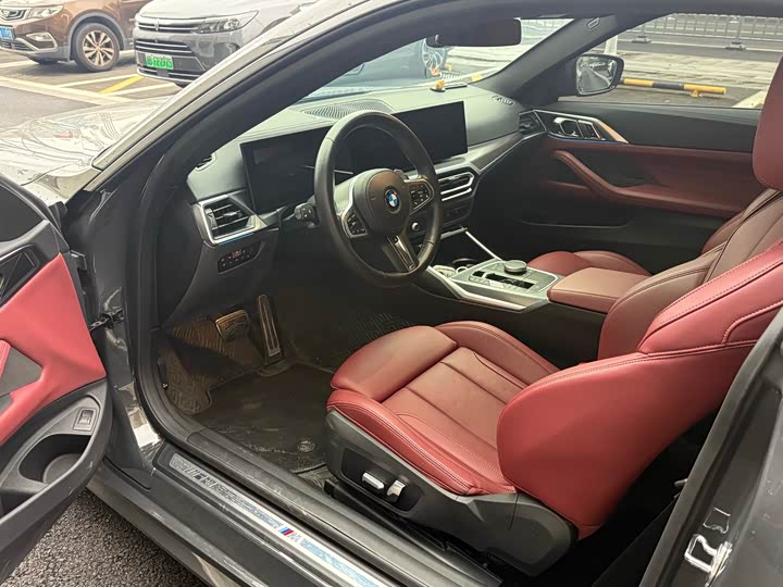 Photo 4 - BMW 4 Series