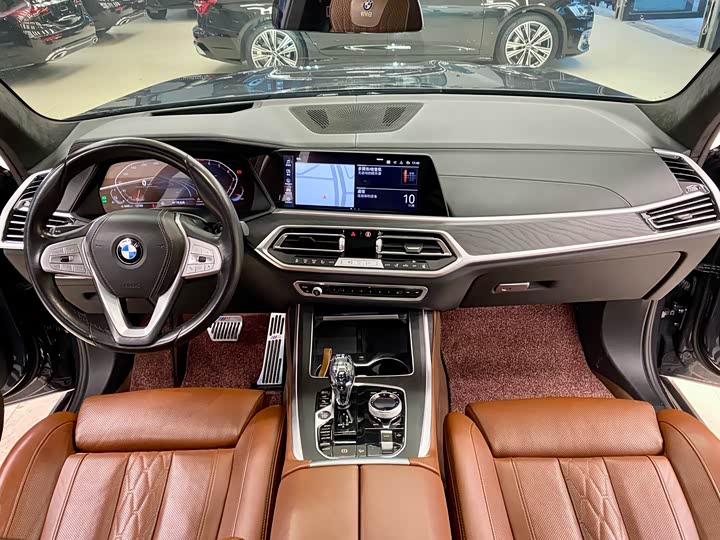 Фото 6 - BMW X7