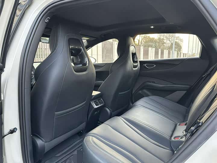 Фото 9 - BYD Seal 06 Hybrid/EV