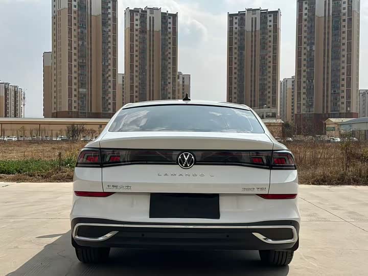 Фото 8 - Volkswagen Lamando L