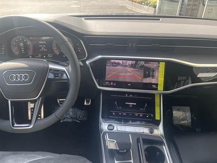 Фото 7 - Audi A6L