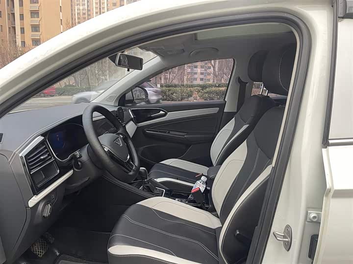 Фото 5 - Jetta VS7