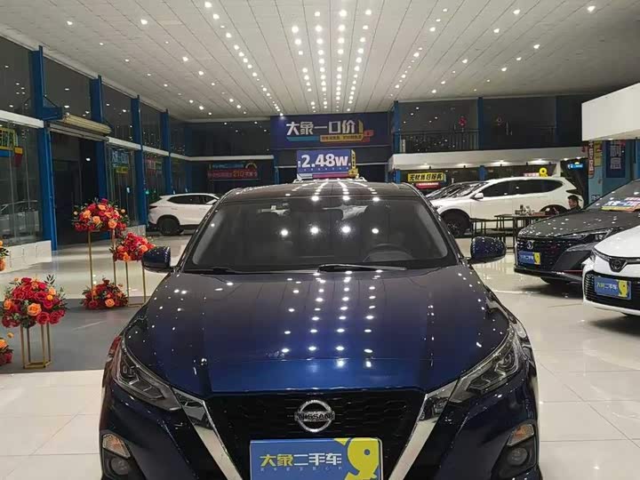 Фото 2 - Nissan Teana