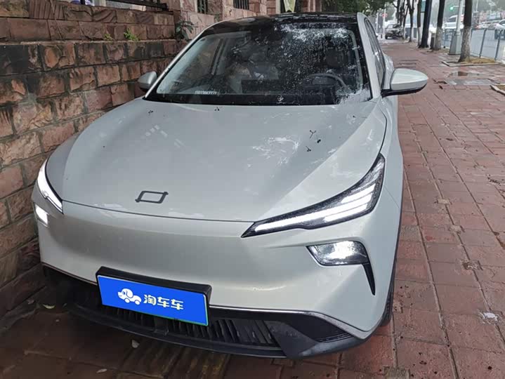 Фото 2 - Bestune 03