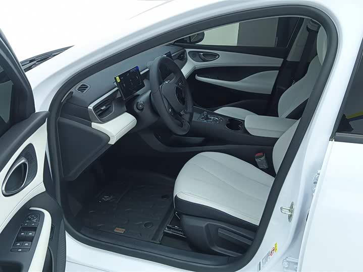 Фото 9 - BYD Seal 05 DM-i Hybrid