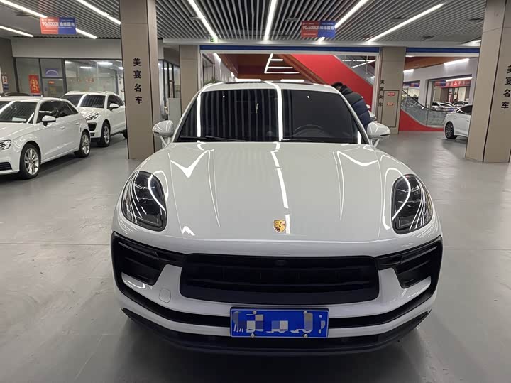 Фото 3 - Porsche Macan