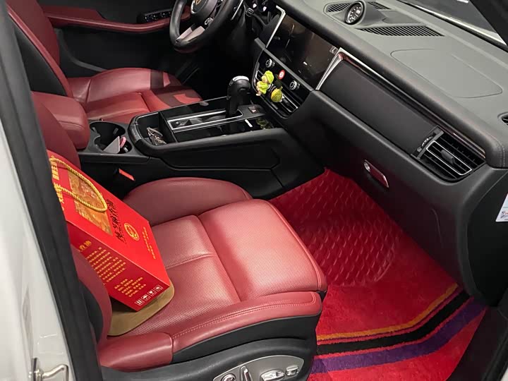 Фото 6 - Porsche Macan