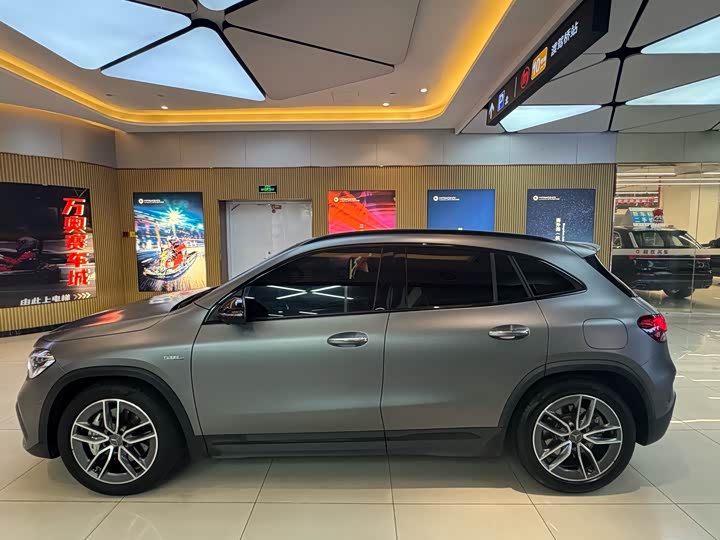 Фото 8 - Mercedes-Benz GLA-Class AMG