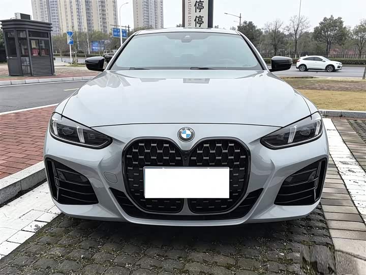 Photo 3 - BMW 4 Series