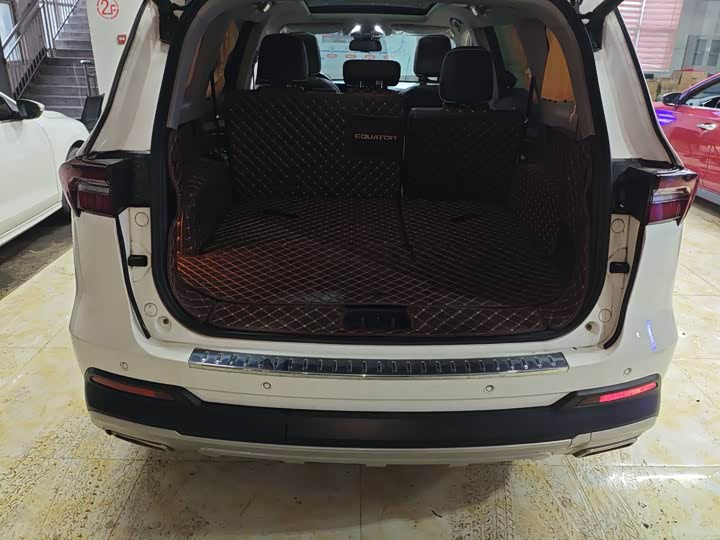 Фото 6 - Ford Equator