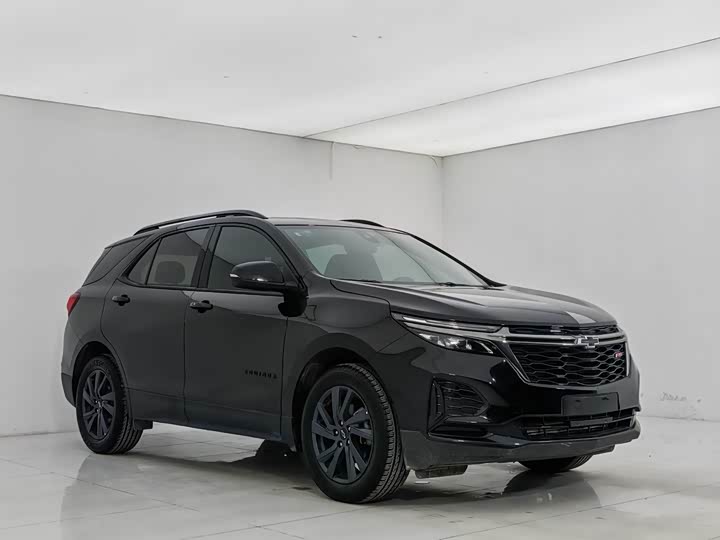 Фото 3 - Chevrolet Equinox