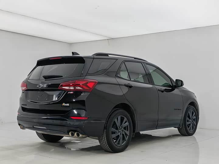 Фото 6 - Chevrolet Equinox