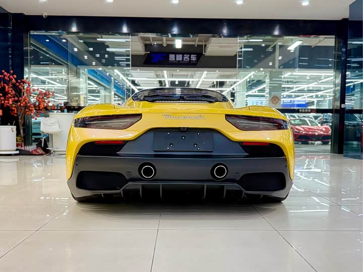 Фото 4 - Maserati MC20