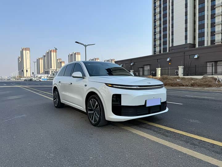 Photo 3 - LiXiang L6