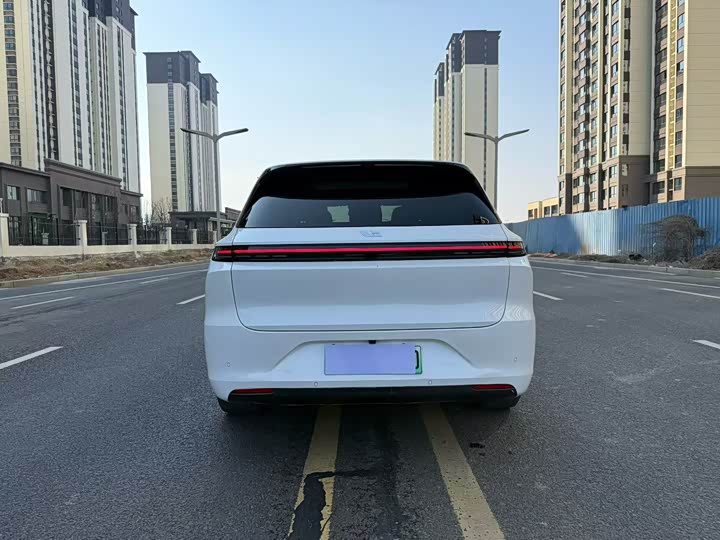 Photo 9 - LiXiang L6