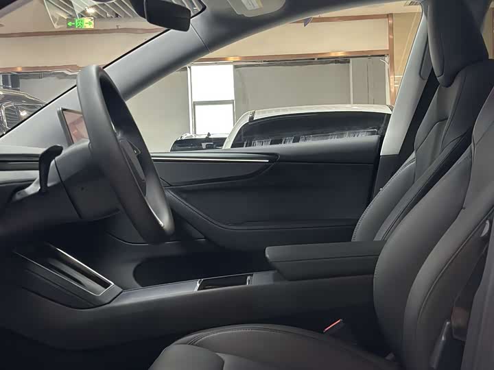 Фото 7 - Tesla Model Y