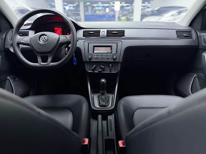 Photo 4 - Volkswagen Santana