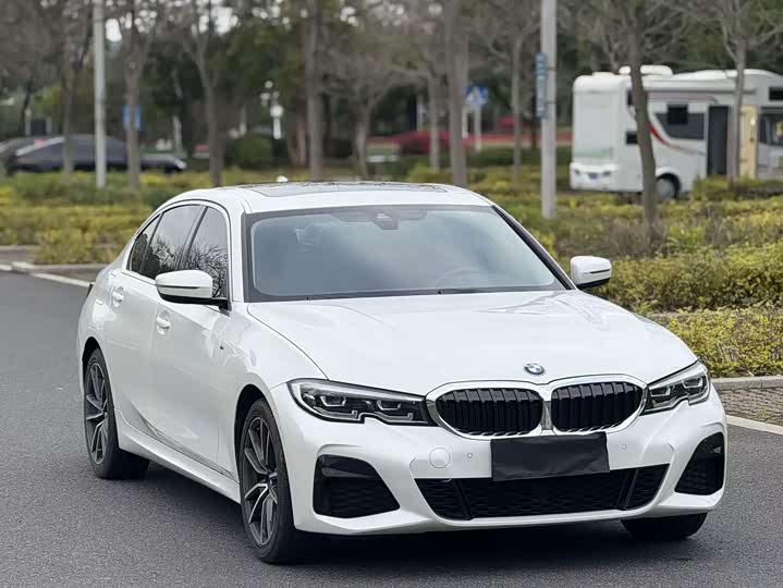 Фото 3 - BMW 3 Series