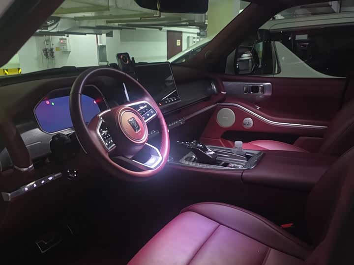 Фото 6 - Tank 700 Hybrid