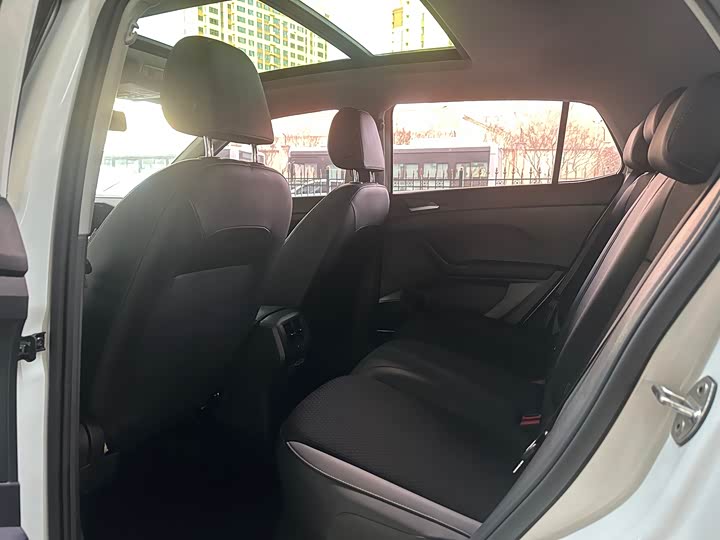 Фото 5 - Volkswagen Tacqua