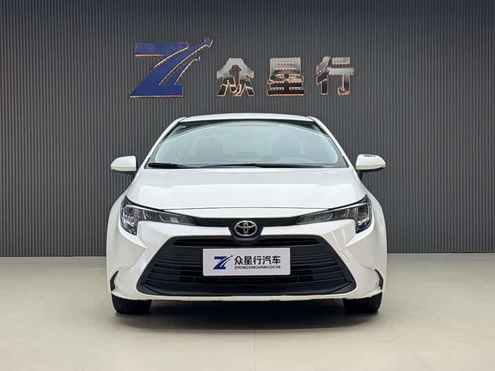 Фото 2 - Toyota Levin