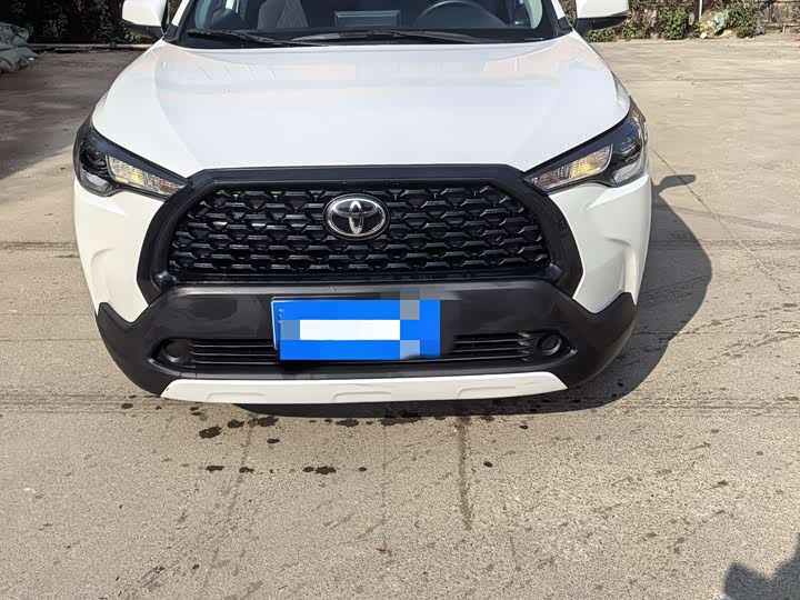 Фото 2 - Toyota Corolla Cross