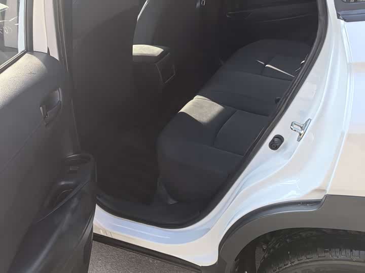 Фото 5 - Toyota Corolla Cross