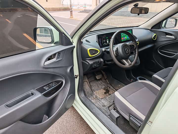 Photo 7 - Ora White Cat