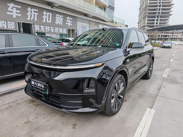 Фото 1 - LiXiang L6