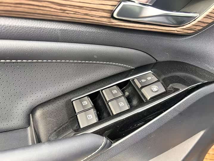 Фото 6 - GAC Trumpchi M8