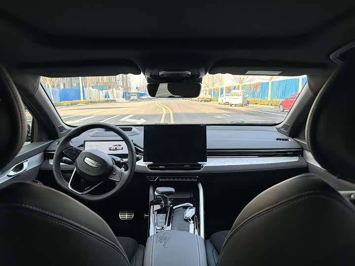 Фото 5 - Geely Preface