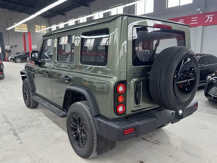 Фото 6 - BAW 212 T01