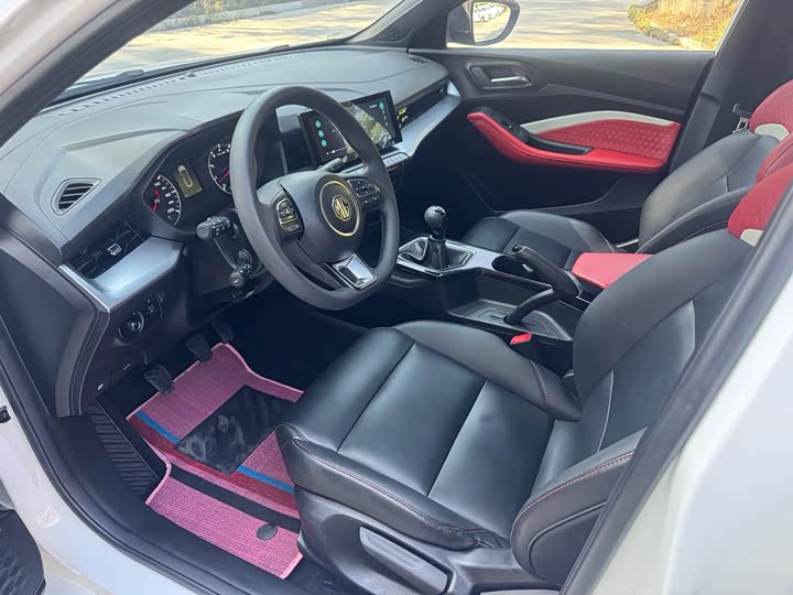 Фото 6 - MG Motor 5