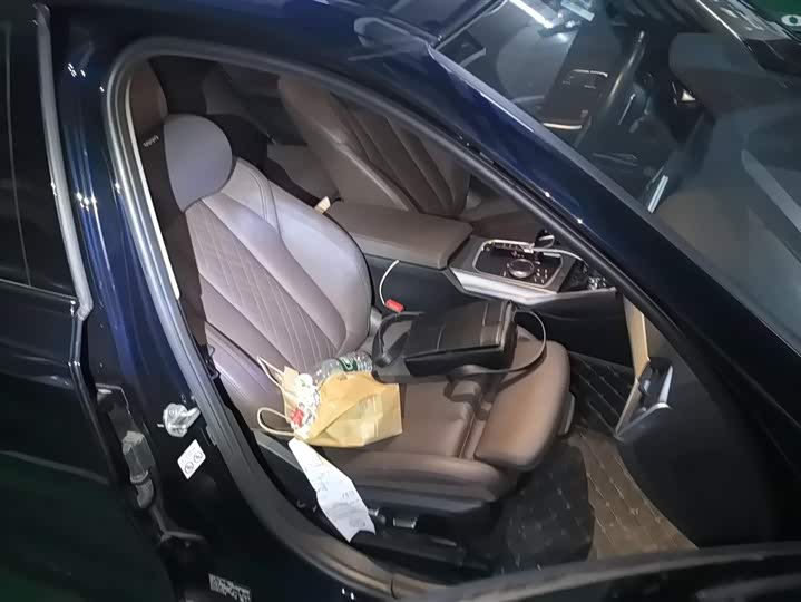 Фото 8 - BMW 3 Series