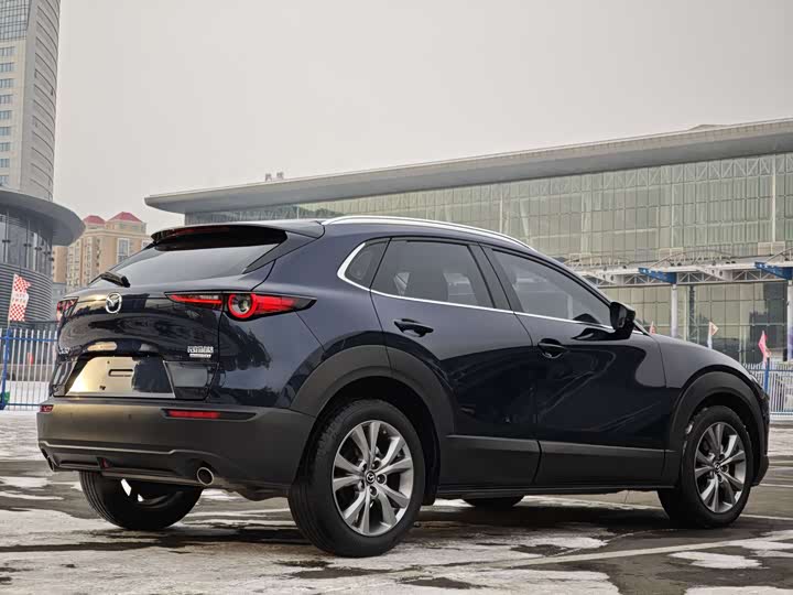 Фото 2 - Mazda CX-30