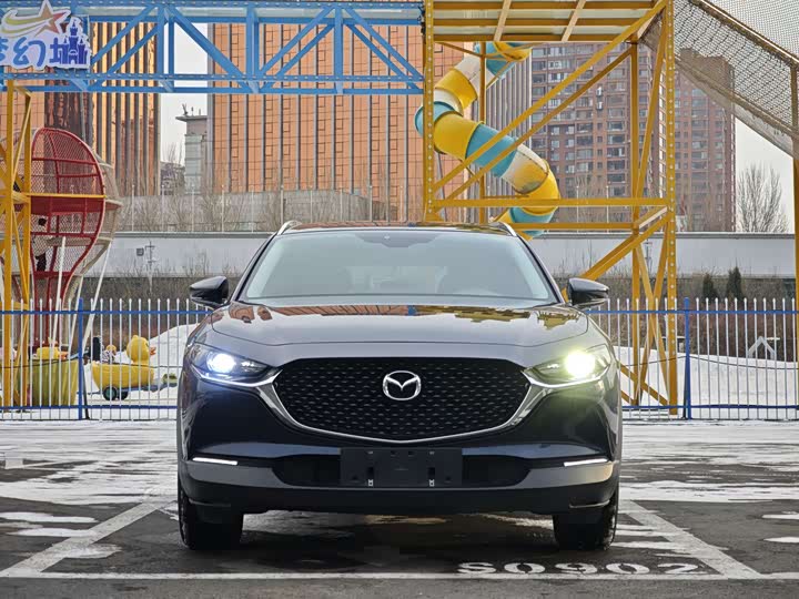 Фото 4 - Mazda CX-30