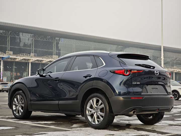 Фото 6 - Mazda CX-30